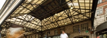 Victoria Station 